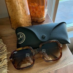 Ray-Ban Sunglasses